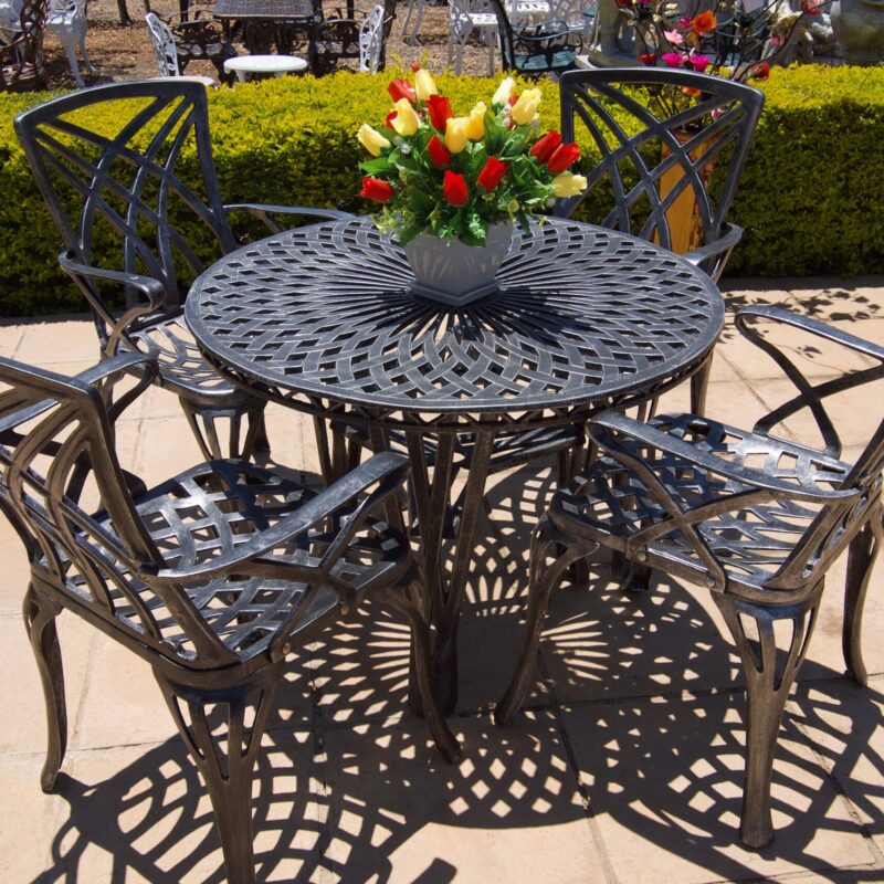 Four-Seater Cast Aluminium Patio Furniture Willow Set with 100cm Round Crystal Table