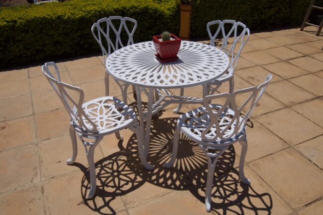 Four-Seater Cast Aluminium Patio Furniture Petite (NO ARMS) Set with 85cm Round Crystal Table