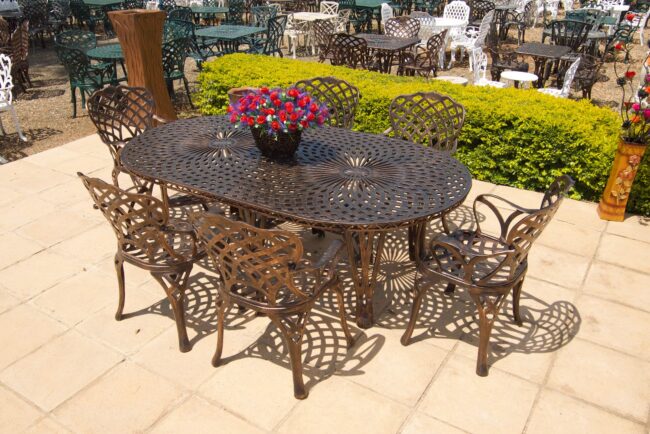 Six-Seater Cast Aluminium Patio Furniture Crystal Set with 185cm Oval Crystal Table