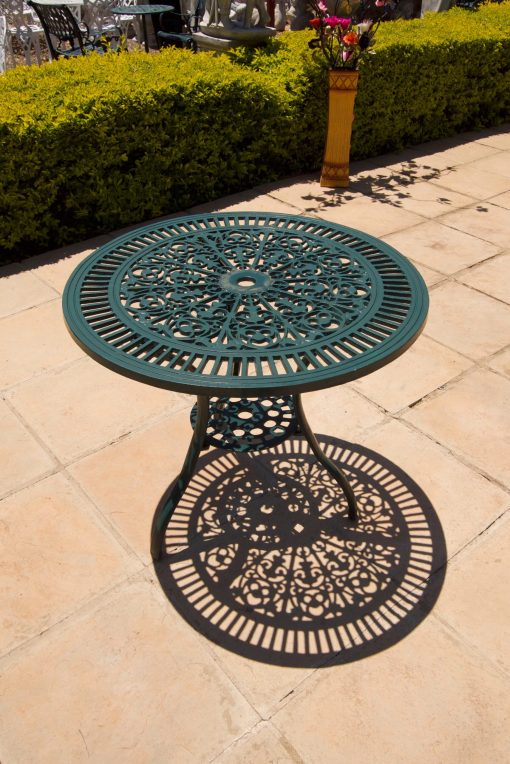 Cast Aluminium Patio Furniture Petite Table (75cm Diameter)