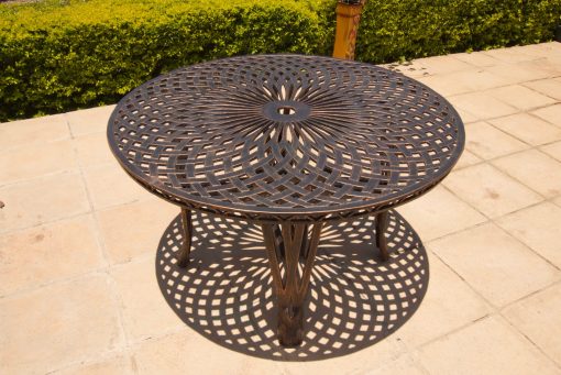 Cast Aluminium Patio Furniture Crystal Table Round (125cm Diameter)